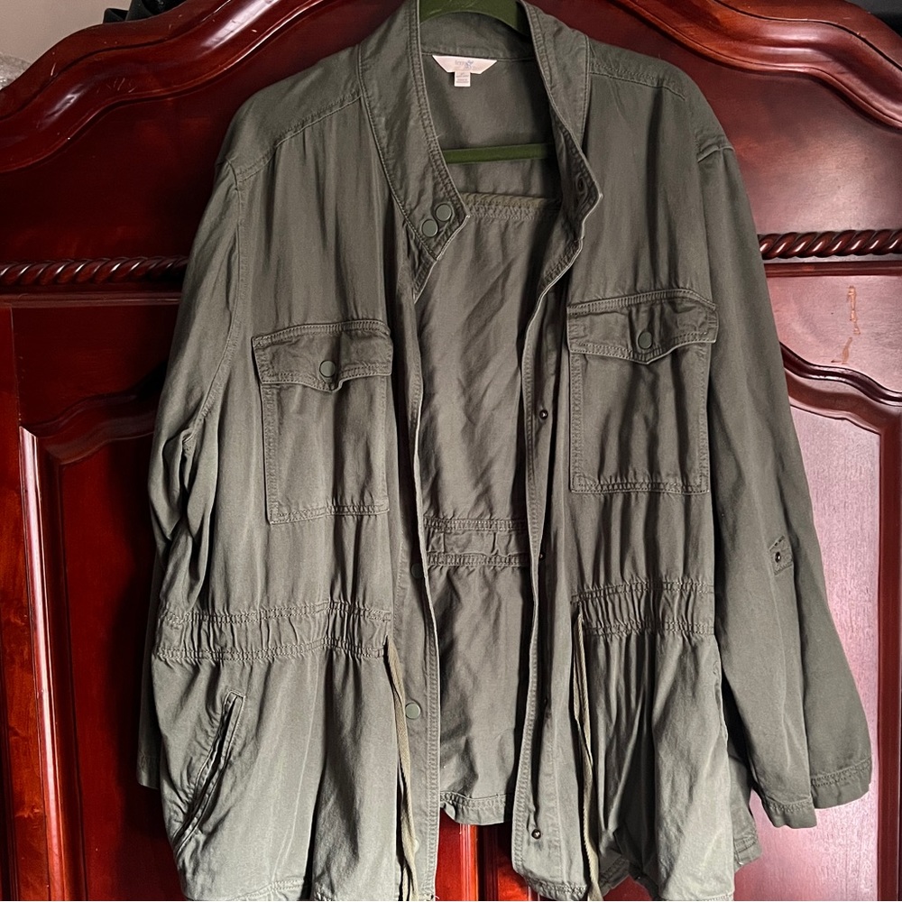 Army Green Light Jacket